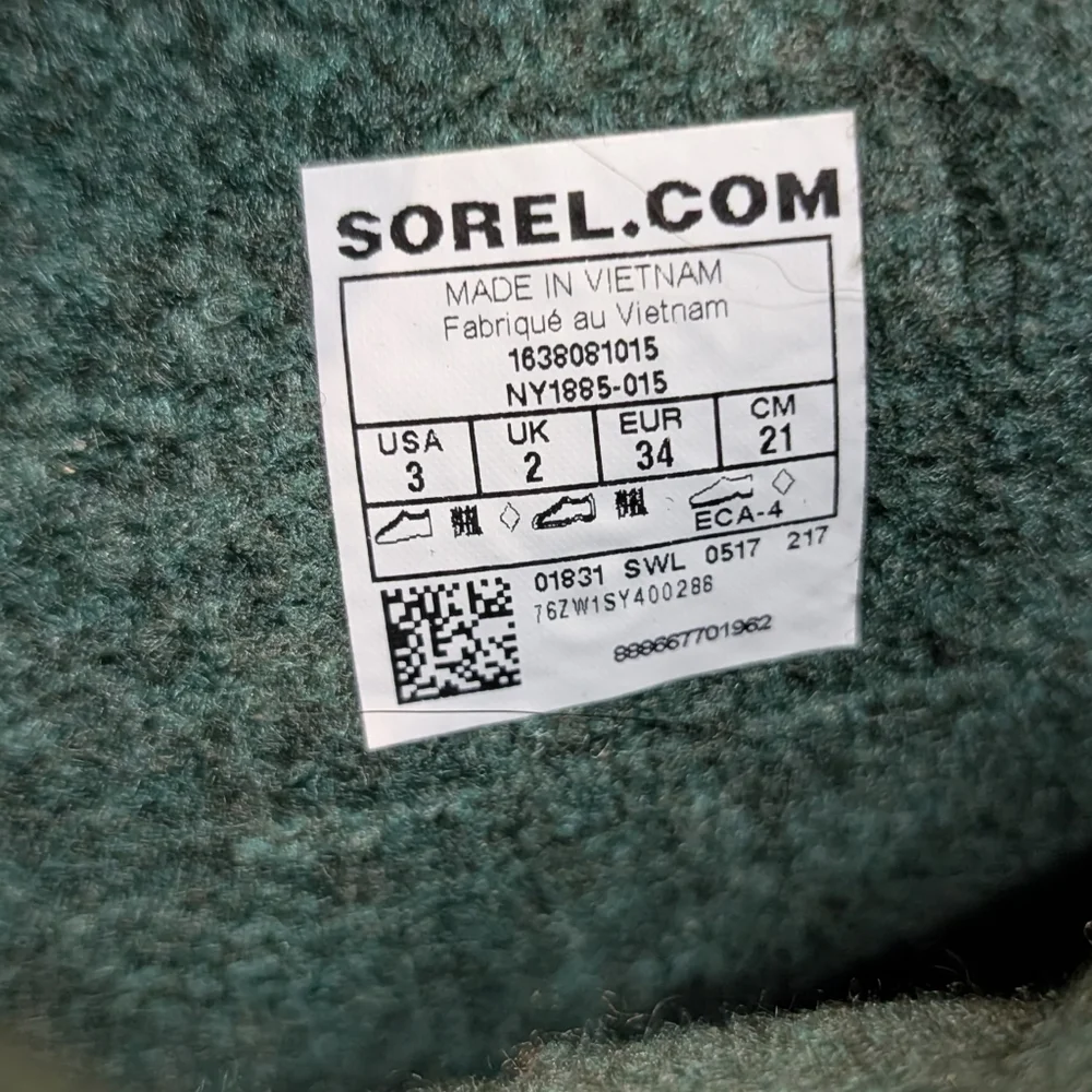 Sorel Kids 3 Flurry Boot Black Red Outdoor As Is